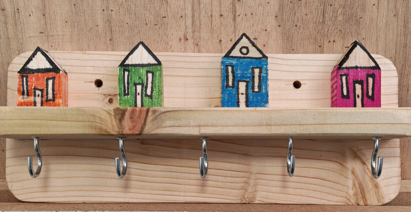 wall mounted key holder